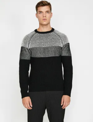 17380 Black Knitted Jumper