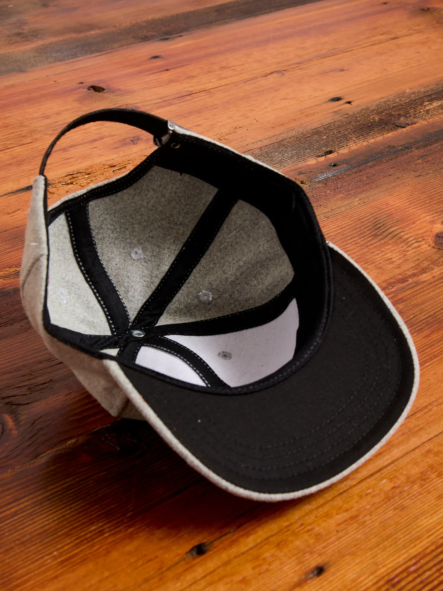 Baseball Hat in Light Oxford Grey