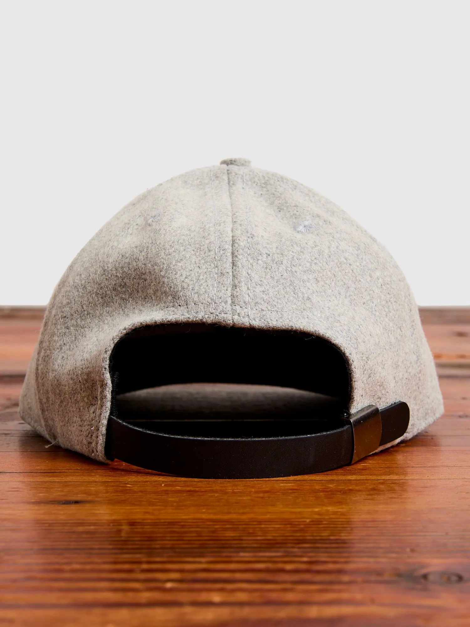 Baseball Hat in Light Oxford Grey
