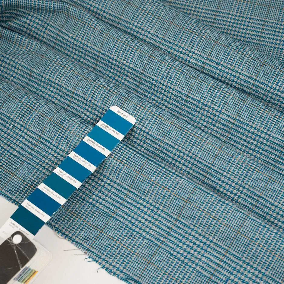 Prince of Wales light blue wool blend - Sample