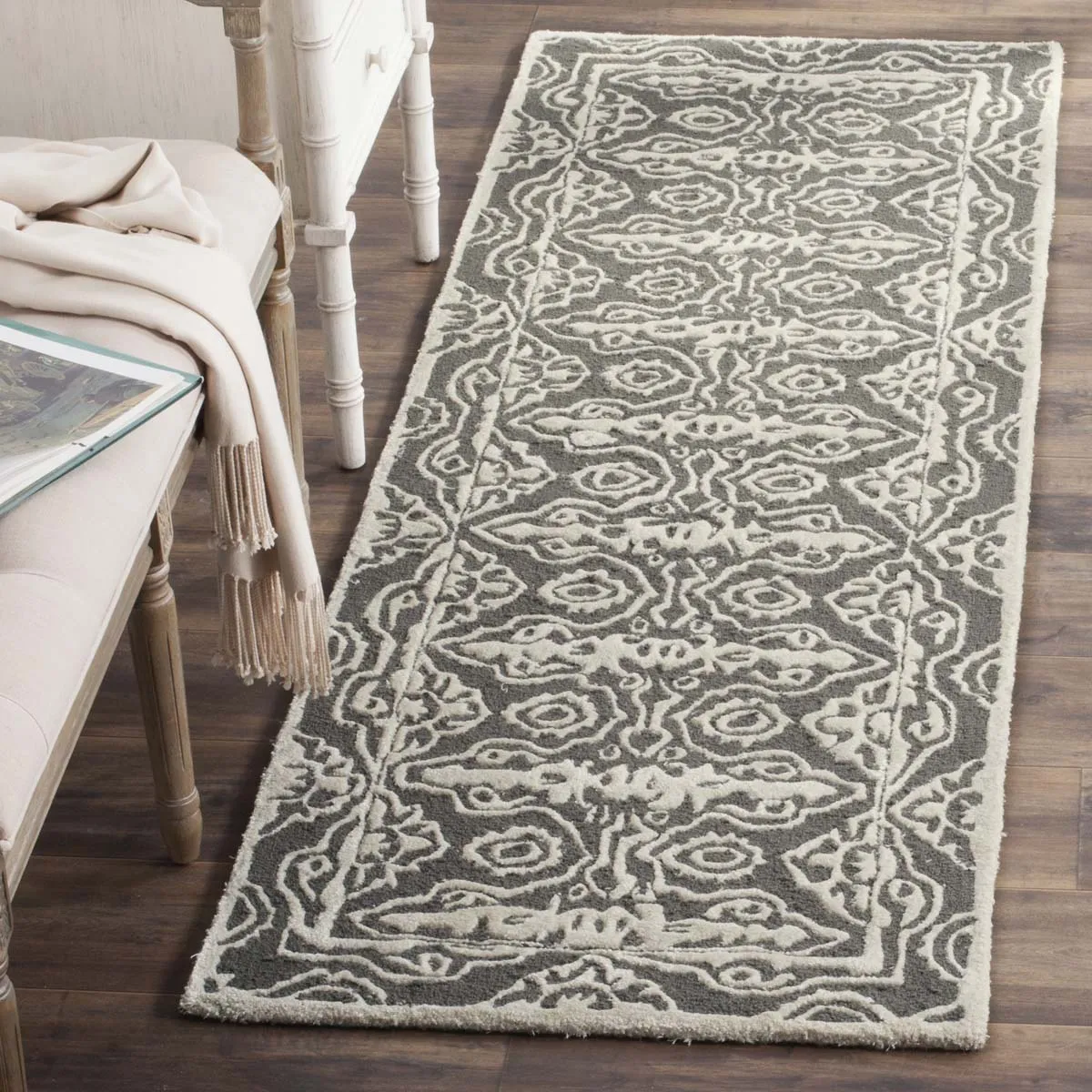 Safavieh Bella 134 Rug, BEL134