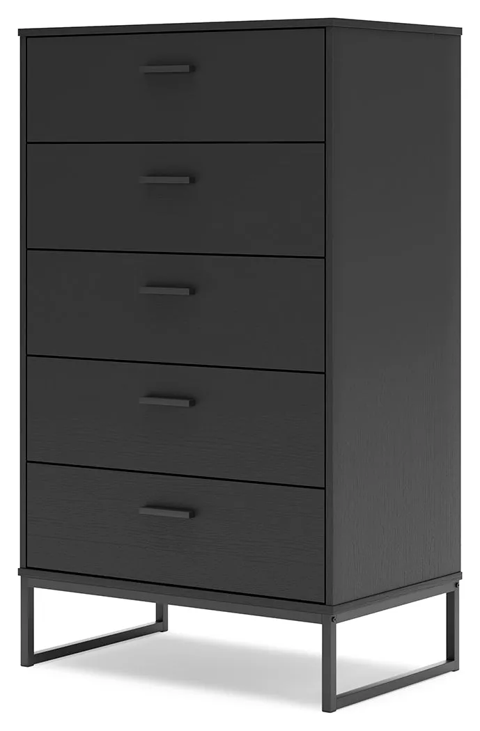 Socalle Queen Platform Bed with Dresser and Chest in Black