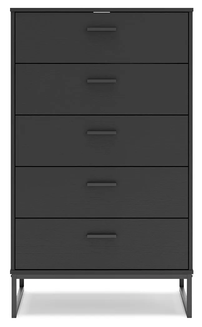 Socalle Queen Platform Bed with Dresser and Chest in Black