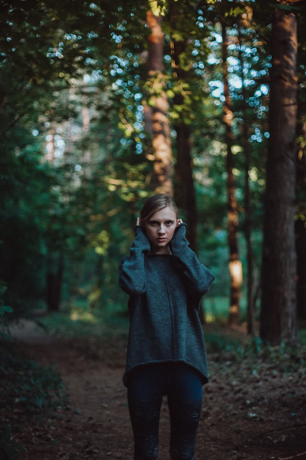 Warm long wool sweater  Shadow | VÉJA