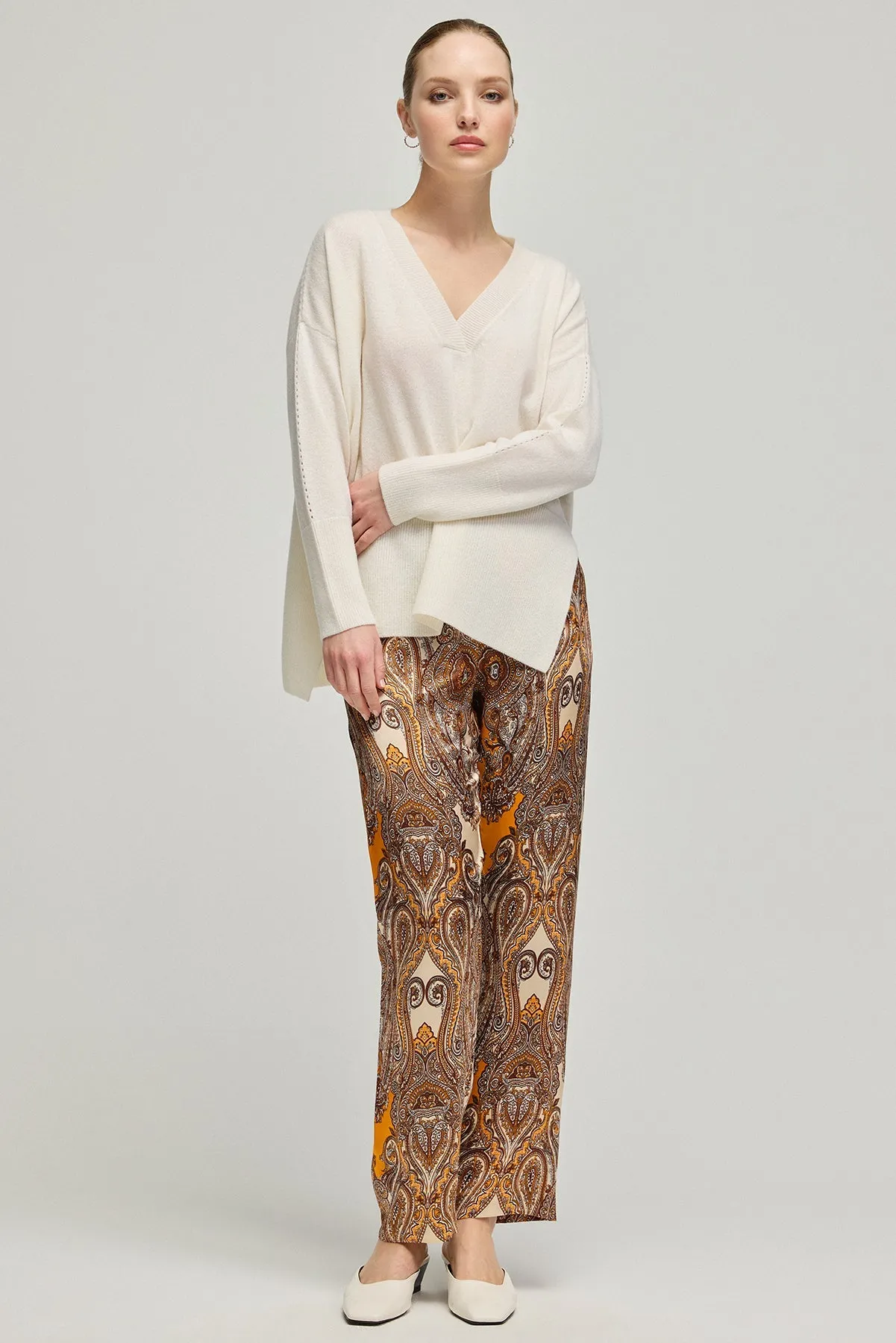 White Pure Cashmere Isabella Deep V-Neck Women's Sweater